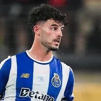 Atlético-MG vê operação por Zé Pedro 'melar'