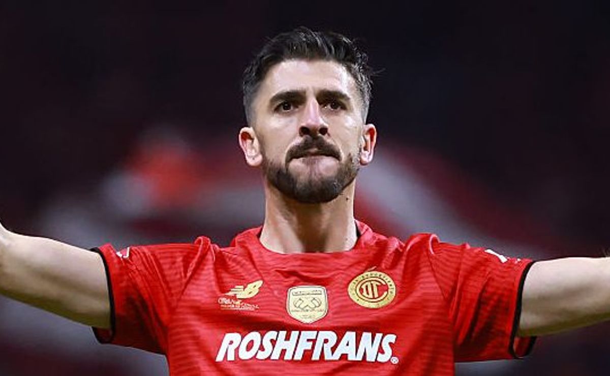 Fluminense tentou contratar o atacante Paulinho, do Toluca-MEX, mas esbarrou nos valores elevados