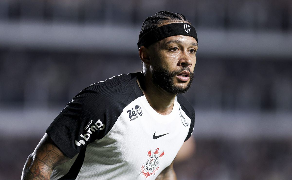 Memphis Depay faz desabafo pós-título e pede contratação de três reforços experientes no Corinthians