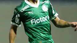 Fictor na camisa do Palmeiras. Foto: Marco Miatelo/AGIF