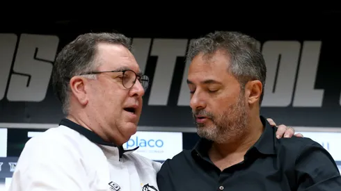 Marcelo Teixeira ao lado de Mattos.