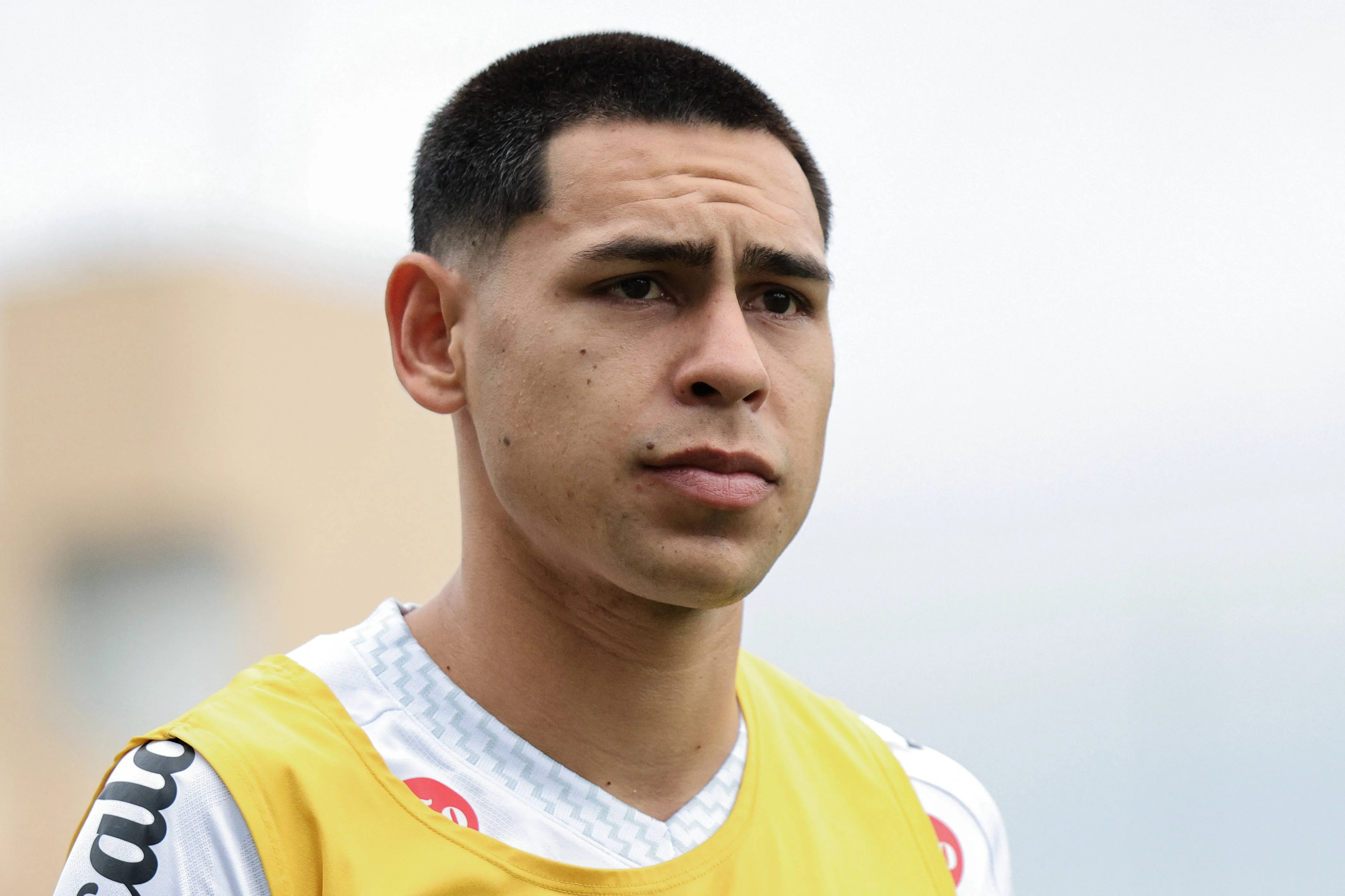 Caballero está próximo de se transferir para o futebol da Inglaterra ainda nesta segunda – Foto: Marco Buenavista/Sports Press Photo