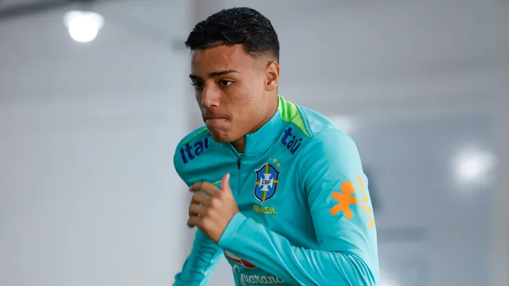 Robson já treinou recentemente com Abel Ferreira, mas ainda não fez estreia pelo Palmeiras - Créditos: Rafael Ribeiro/CBF