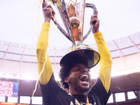 Hugo Souza ressalta o sucesso do time feminino do Corinthians