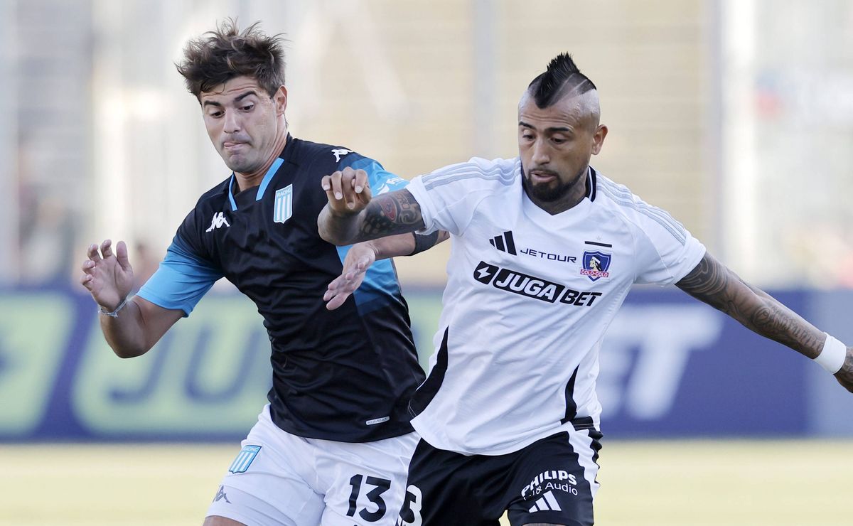 Vasco reafirma interesse em Santiago Sosa, e Racing aceita negociação a partir de R$ 63 milhões