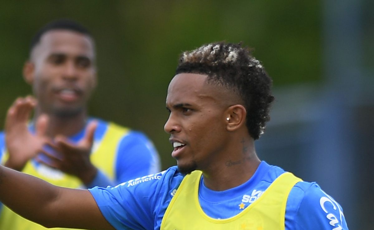 Corinthians recua e descarta contratação de Kayky, do Bahia, após exigência de obrigação de compra