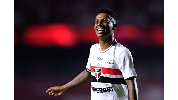 Volante entrou na mira do Flamengo recentemente