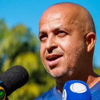 Mixto assina com treinador Adilson Galdino para o time feminino