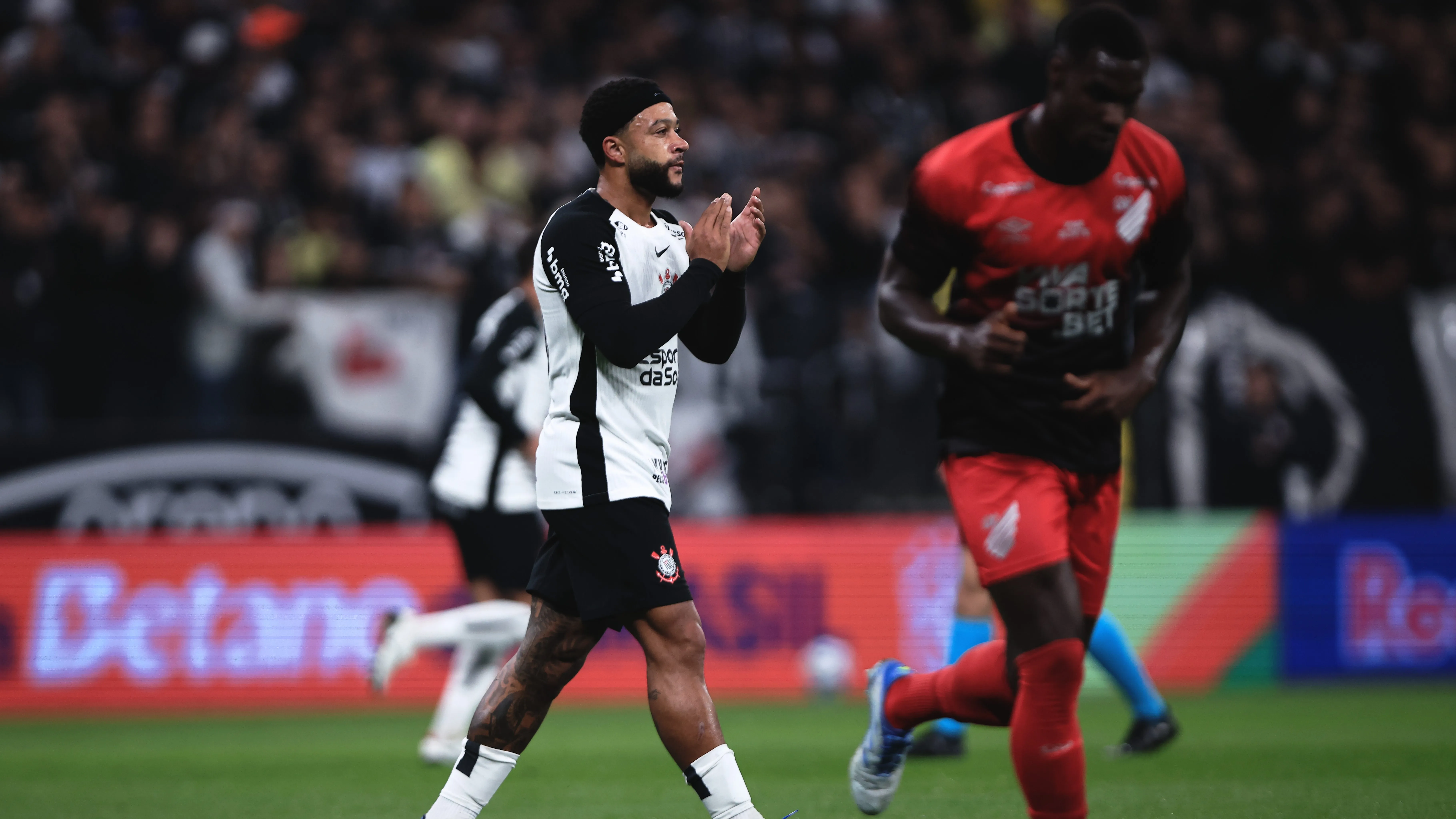 Athletico-PR x Corinthians. Foto: Ettore Chiereguini/AGIF