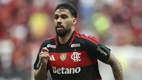 Lucas Paquetá jogador do Flamengo durante partida contra o Corinthians. Foto: Mateus Bonomi/AGIF