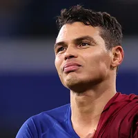 Thiago Silva marca gol contra em derrota do Porto