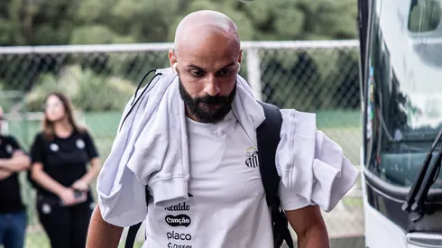 Thaciano iniciou transição física, mas retorno é incerto – Foto: Raul Baretta/ Santos FC.