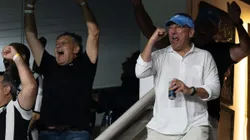 RJ - RIO DE JANEIRO - 29/01/2026 - BRASILEIRO A 2026, BOTAFOGO X CRUZEIRO - John Textor dono da saf do Botafogo comemora gol durante partida contra o Cruzeiro no estadio Engenhao pelo campeonato Brasileiro A 2026. Foto: Jorge Rodrigues/AGIF