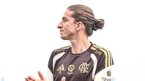 Filipe Luis técnico do Flamengo durante treinamento no CT Ninho do Urubu
