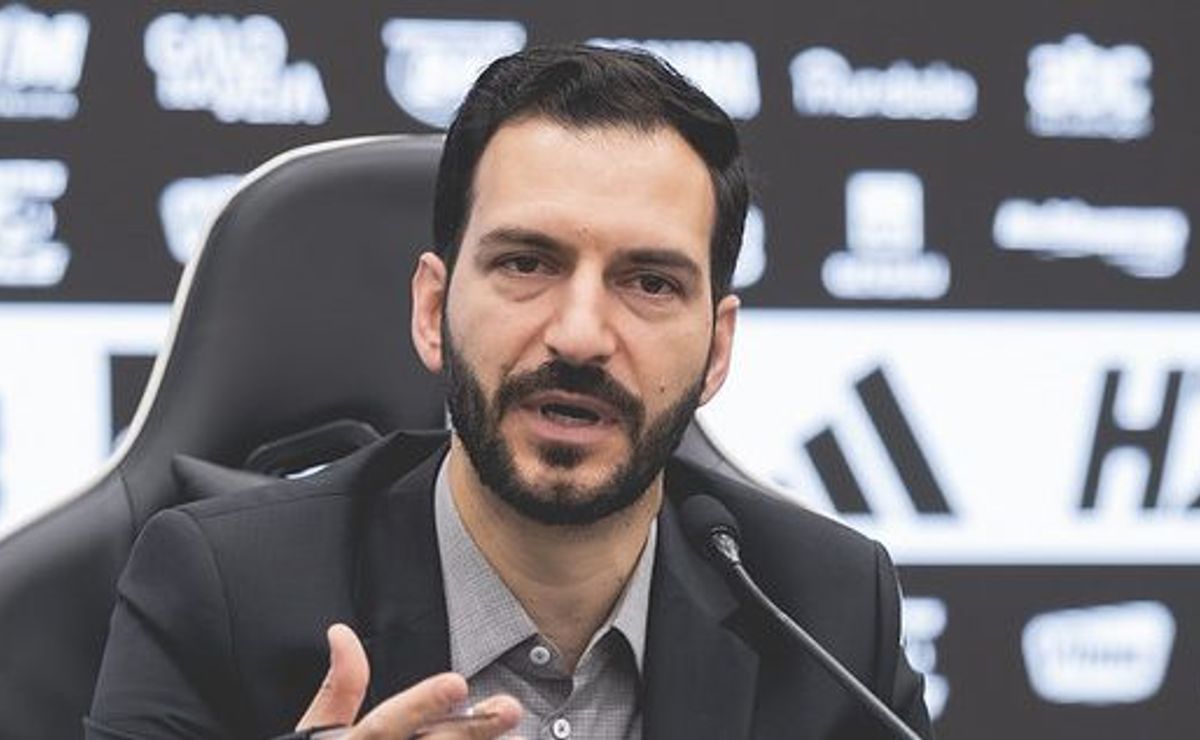 CEO do Atlético-MG, Pedro Daniel, revela faturamento de R$ 800 milhões em 2025 e aporte para pagar dívidas