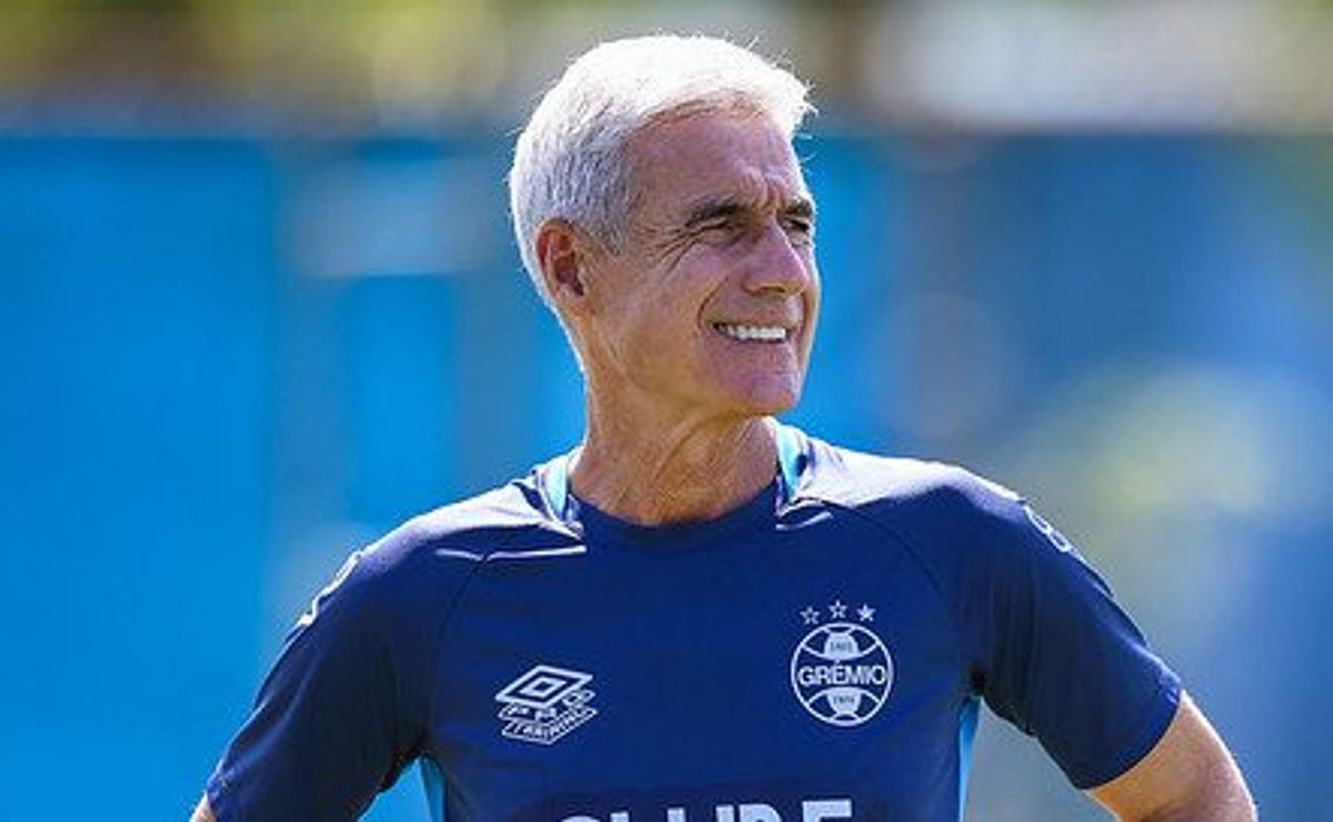 Grêmio define nova estratégia para fechar com volante após pedida astronômica do Racing por Nardoni