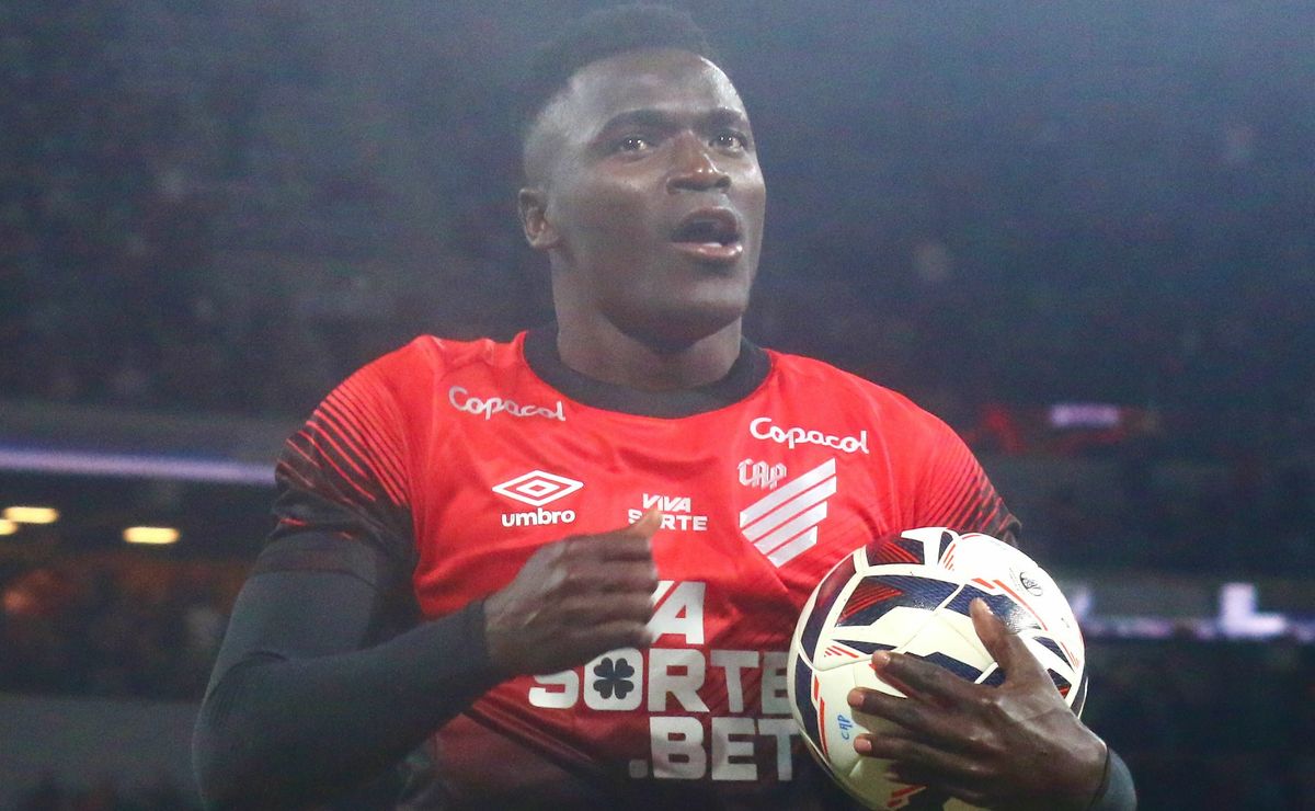 Conselheiro do Palmeiras indica Viveros, Nino, Thiago Almada e +2 com dinheiro de Flaco López e Allan