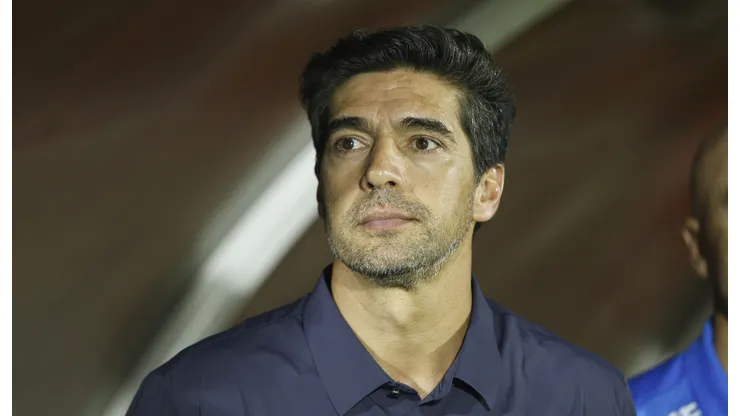 Abel Ferreira conta com baixas importantes no Palmeiras - Foto: Thiago Calil/AGIF
