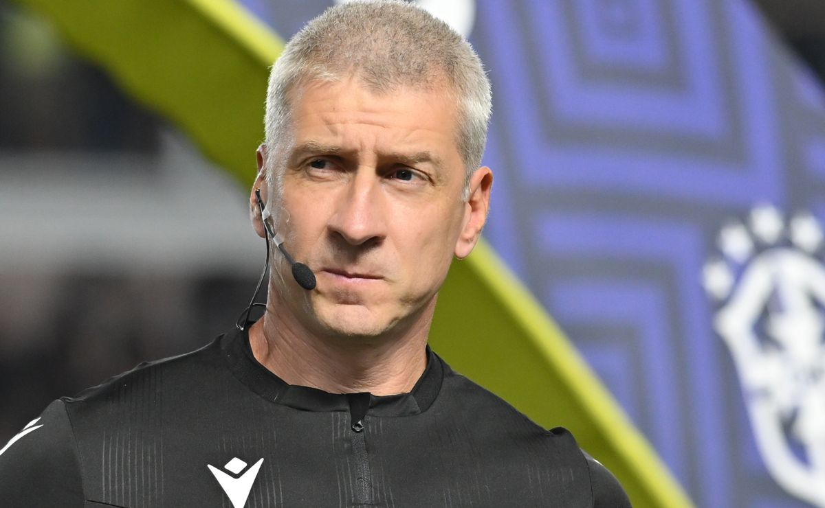 Santos x São Paulo: CBF surpreende e escala Anderson Daronco para apitar o clássico