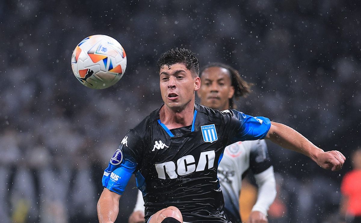 Santos oferece Alexis Duarte e Rollheiser para contratar Juan Nardoni e o Racing recusa proposta