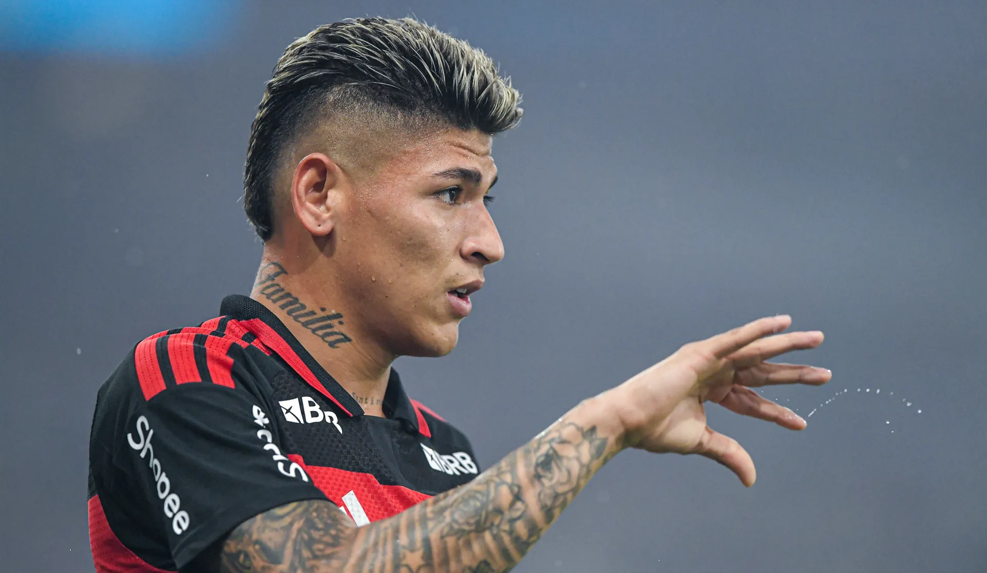 Carrascael foi expulso em Flamengo x Corinthians – Foto: Thiago Ribeiro/AGIF