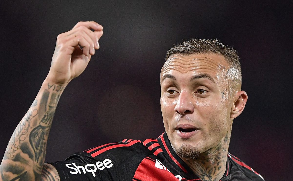 Flamengo faz limpa no elenco com 9 saídas e Everton Cebolinha vai deixar o Mengão em dezembro