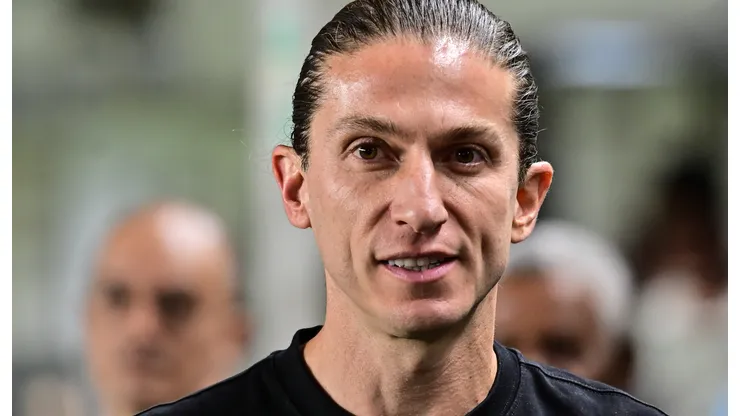 Filipe Luís durante partida do Flamengo - Foto: Jota Erre/AGIF