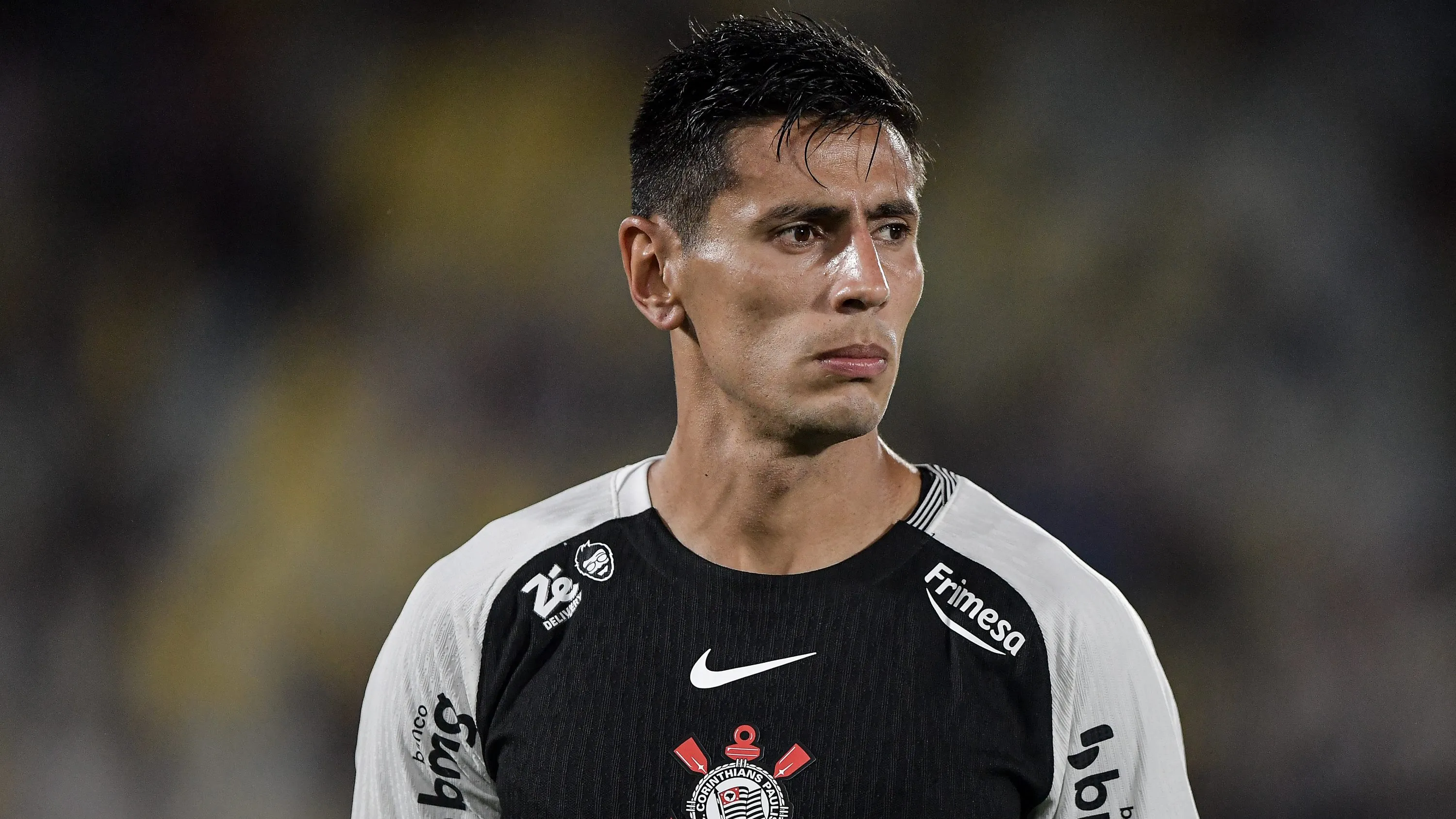 Angileri deve voltar ao Corinthians - Foto: Thiago Ribeiro/AGIF.