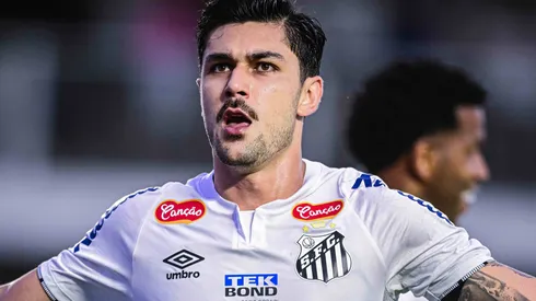 'Caso João Basso' volta a explodir no Santos com declaração de dirigente do Arouca-POR