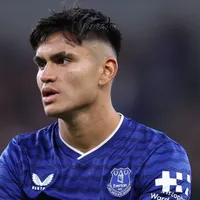 Problema de Carrascal, ex-Flamengo, vem à tona na Inglaterra