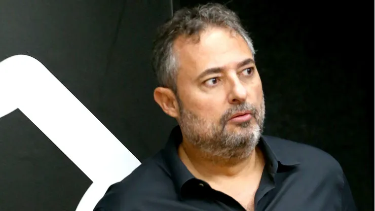 Mattos antes de coletiva pelo Santos