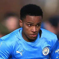 Santos contata Kayky ex-Manchester City, mas negócio não avança