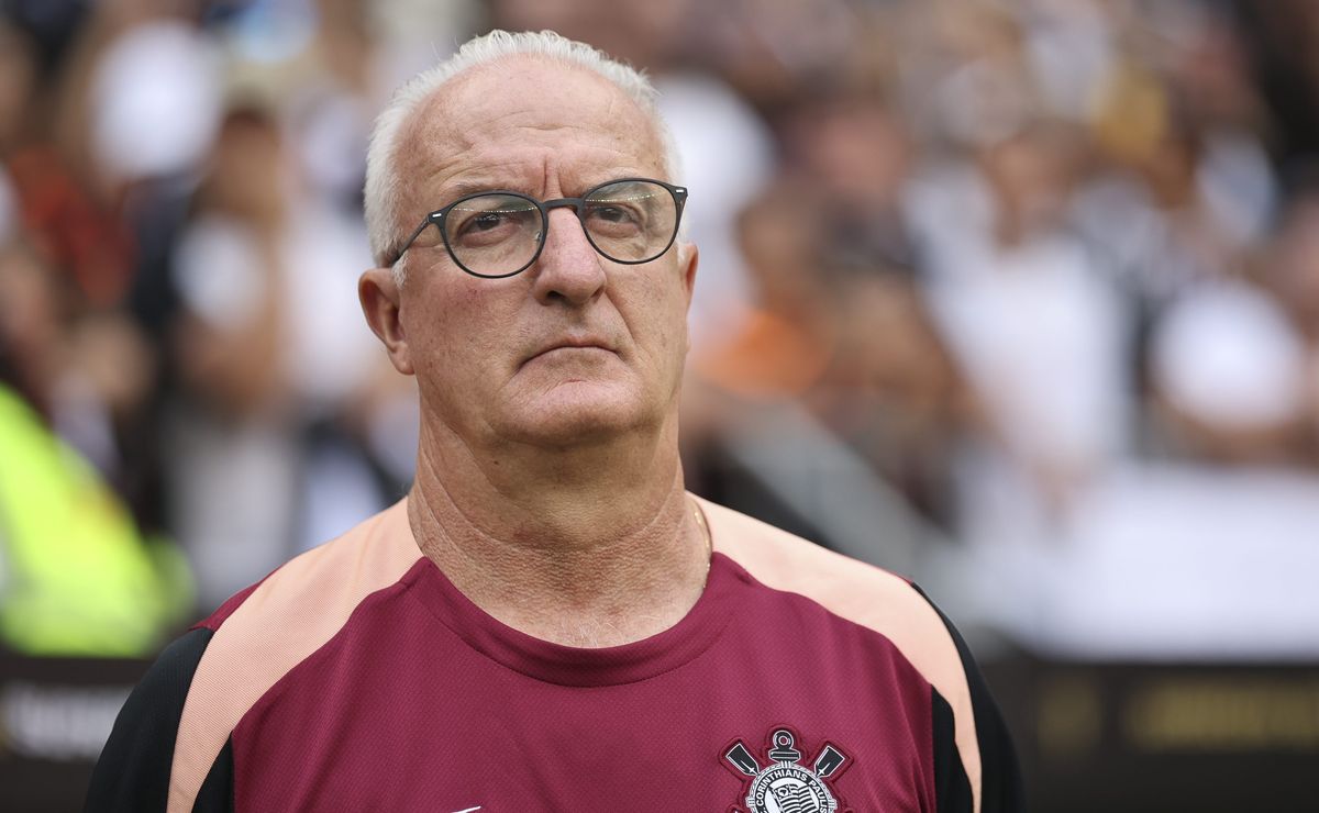 Dorival Júnior destaca papel de André Luiz e Breno Bidon na conquista da Supercopa: “Ótimo nível”