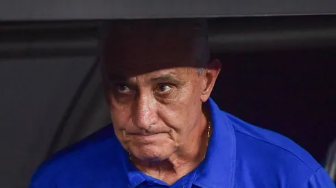 Tite tecnico do Cruzeiro durante partida contra o Botafogo no estadio Engenhao pelo campeonato Brasileiro A 2026.