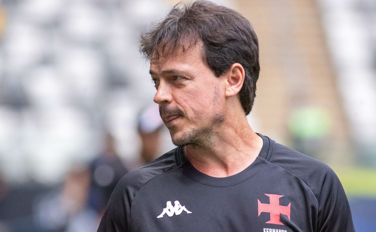 Vasco tem interesse na contratação de Igor Gomes após aval de Fernando Diniz