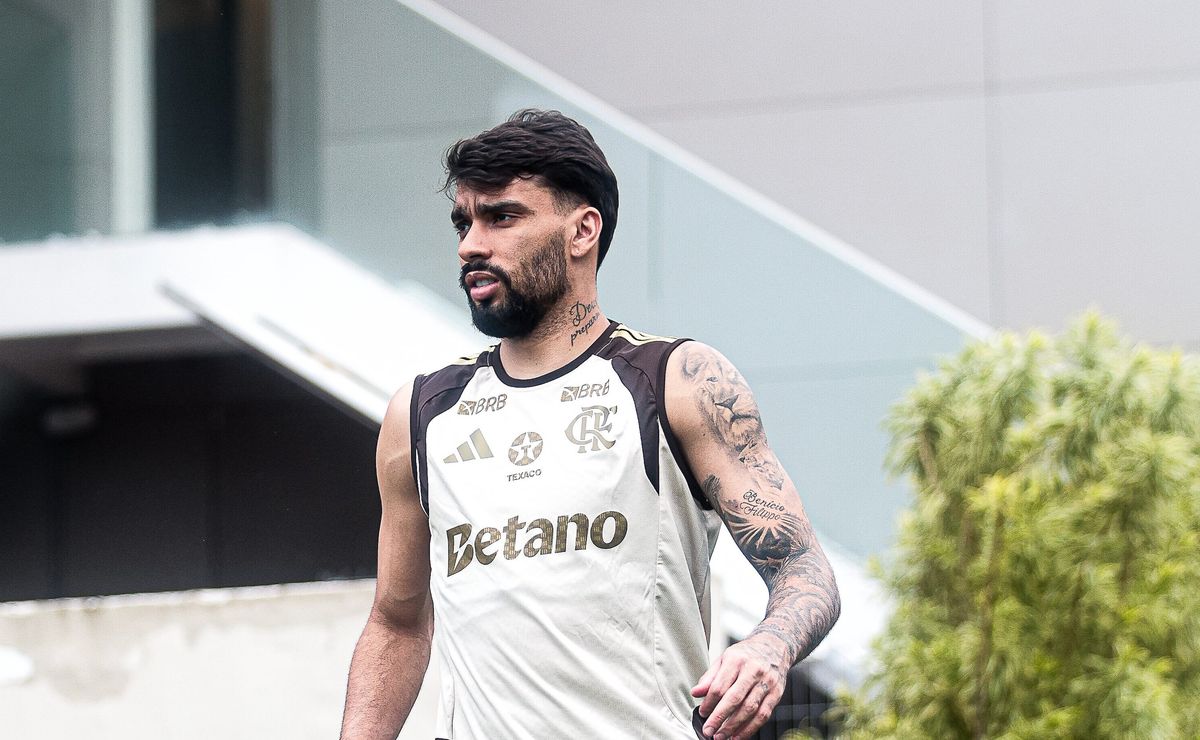 Lucas Paquetá e Vitão, do Flamengo, superam últimos cinco anos do Internacional no mercado