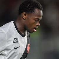 Áudio do VAR detalha pênalti não marcado para o Vasco