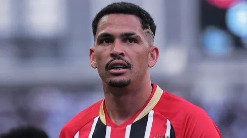 Luciano no São Paulo. Foto: Ettore Chiereguini/AGIF