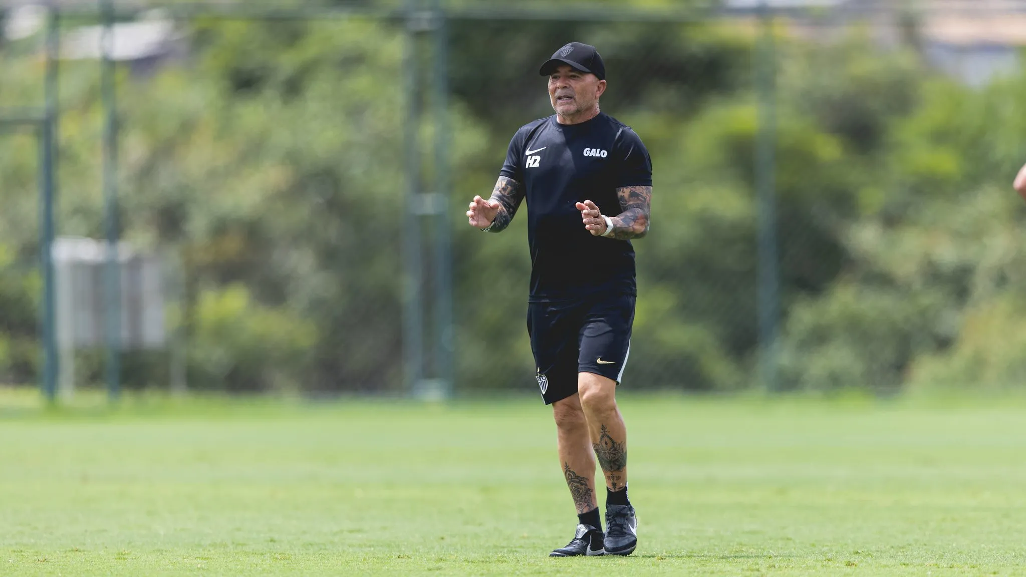Sampaoli em ação na Cidade do Galo: O treinador não deu chances para Patrick em 2026 – Foto: Pedro Souza / Atlético