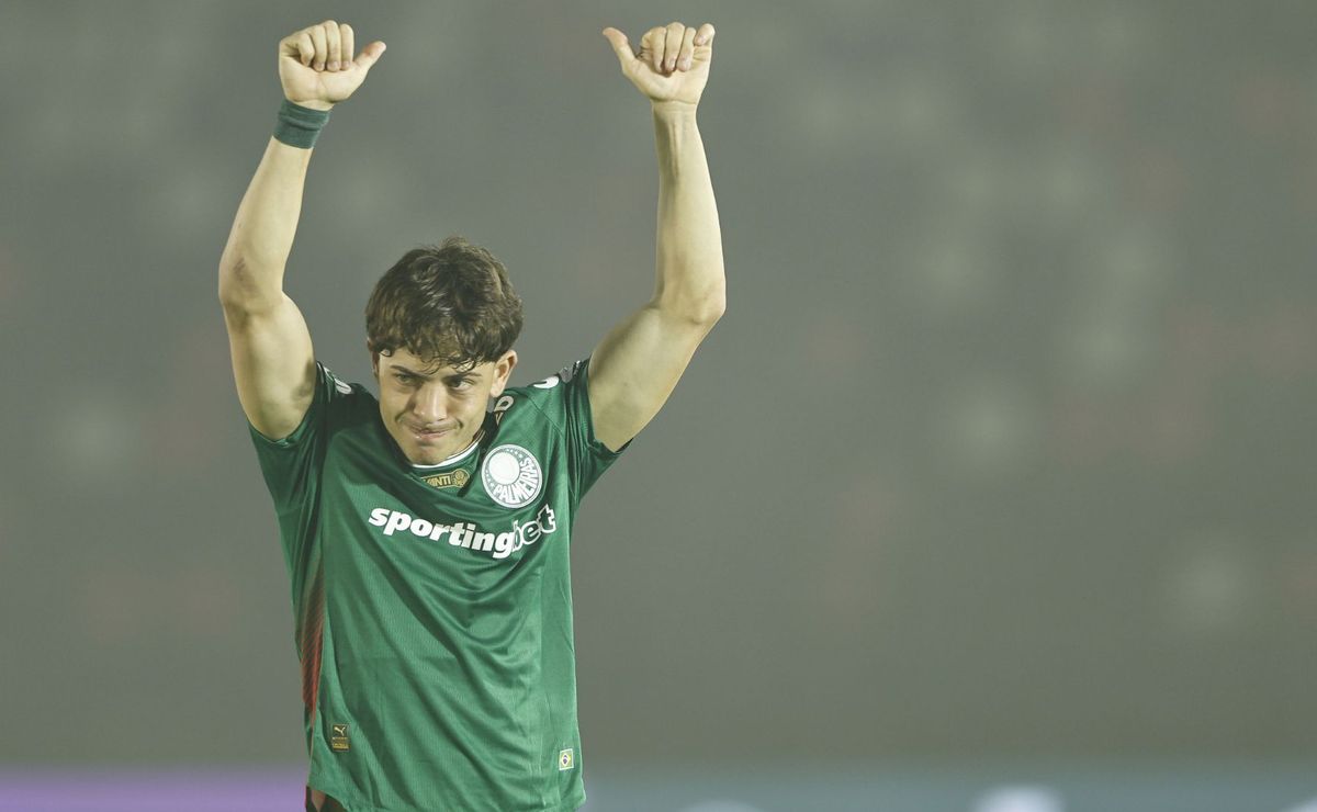 Palmeiras enfrenta o Vitória tentando evitar novo tropeço após histórico recente incômodo no Brasileirão