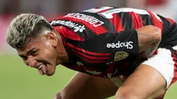 Carrascal jogador do Flamengo durante partida contra o Racing