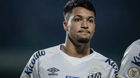 GO – GOIANIA – 09/11/2023 – BRASILEIRO A 2023, GOIAS X SANTOS – Marcos Leonardo jogador do Santos durante partida contra o Goias no estadio Serrinha pelo campeonato Brasileiro A 2023. Foto: Isabela Azine/AGIF