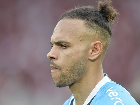 Grêmio anuncia lista de saídas com Braithwaite e + 3 jogadores