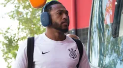 José Martínez segue sem se apresentar ao Corinthians em 2026.