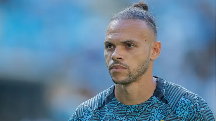 Dinamarquês rendeu interesse de Vasco e Botafogo e saída do Grêmio ganha força