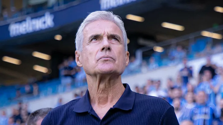 Luís Castro assumiu o Imortal em 2026