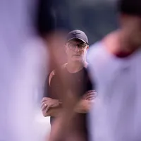 Dorival Júnior faz promessa ousada em coletiva e abre o jogo sobre reforços no Corinthians