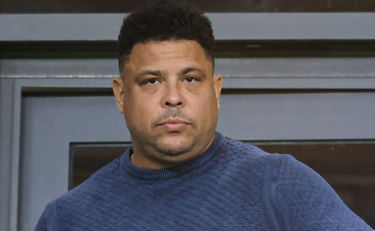 Ronaldo demonstra otimismo pelo hexa e revela estar “bem mais animado” com Ancelotti na seleção brasileira