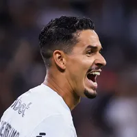 Veríssimo barra retorno ao Corinthians e vai seguir no Catar