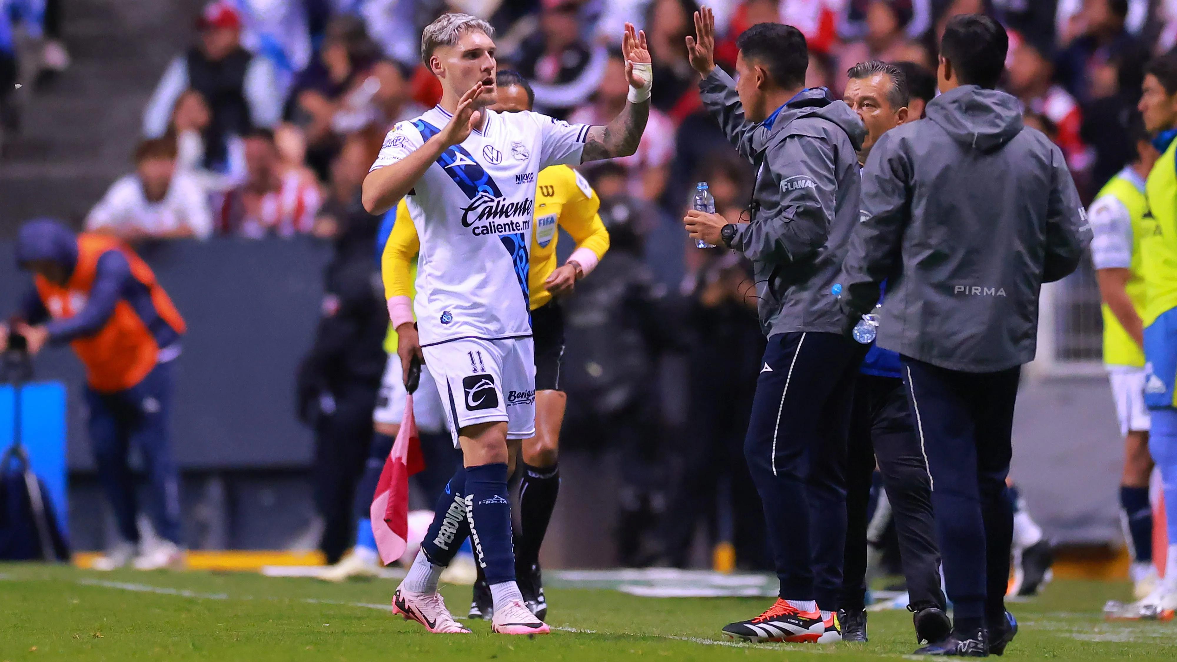 Emiliano Gómez tem moral no México - (Photo by Hector Vivas/Getty Images).